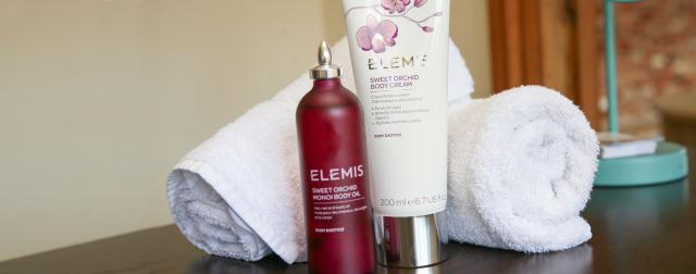 ELEMIS-Body-Nectar-Nourishing-Wrap-–-Sweet-Orchid-or-Frangipani